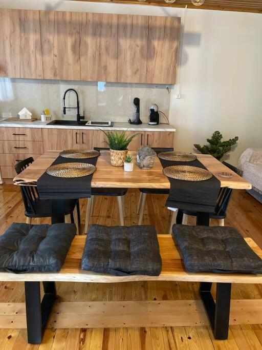 Apartment Politis' Wooden House *